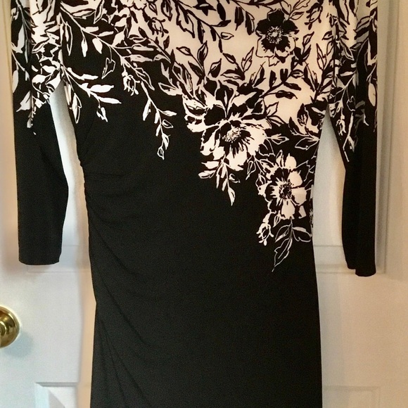 Ralph Lauren Black and White Floral Long Sleeve Dress Size 4 - Picture 7 of 8